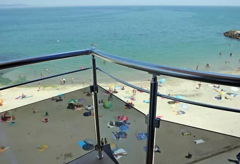 فندق Sunny Bay Pomorie