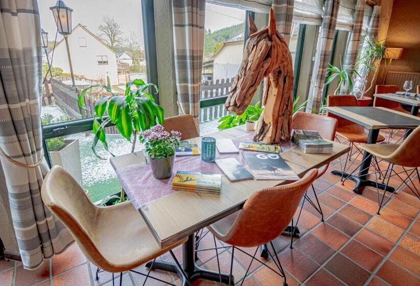 בית מלון כפרי Ulftaler Schenke