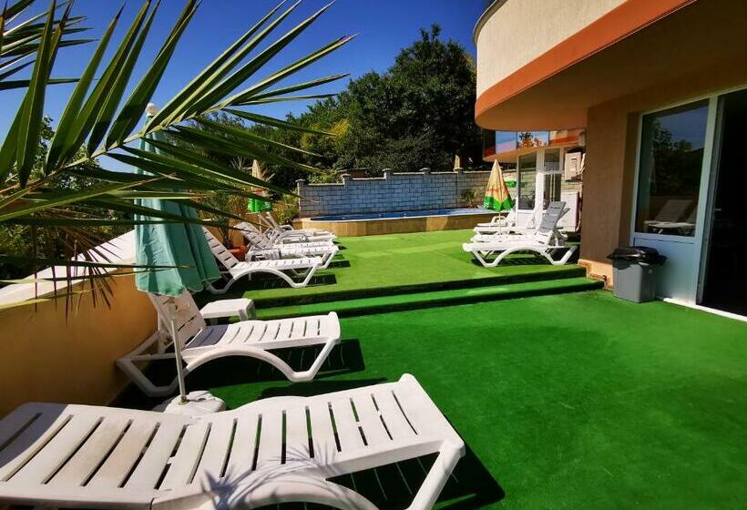 בית מלון כפרי Paris Relax Zone