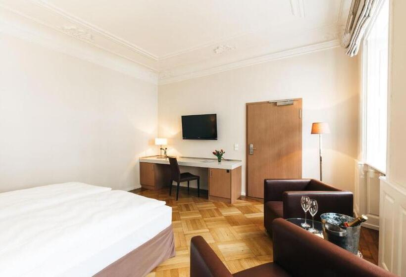 בית מלון כפרי Amtshaus Freinsheim