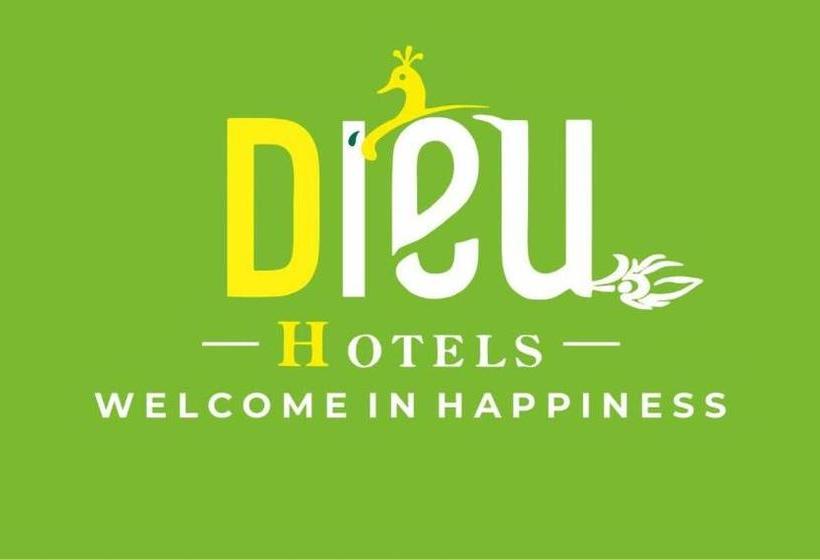 酒店 Sallow Royal Suites