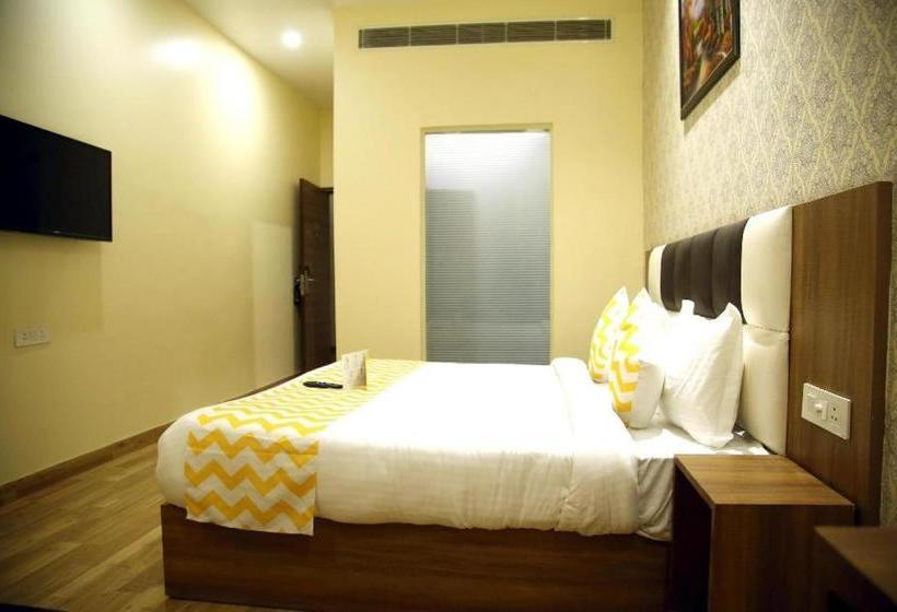 酒店 Sallow Royal Suites