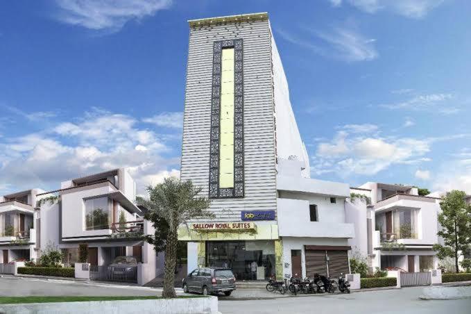 酒店 Sallow Royal Suites