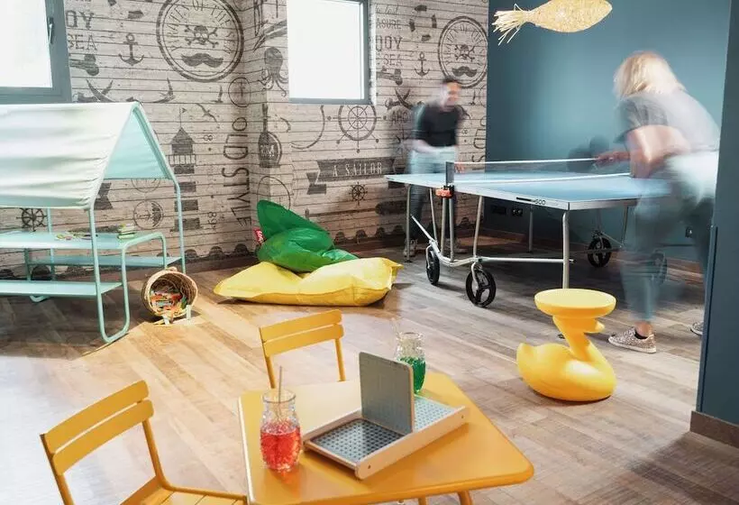 ホテル Ibis Styles Thonon Les Bains