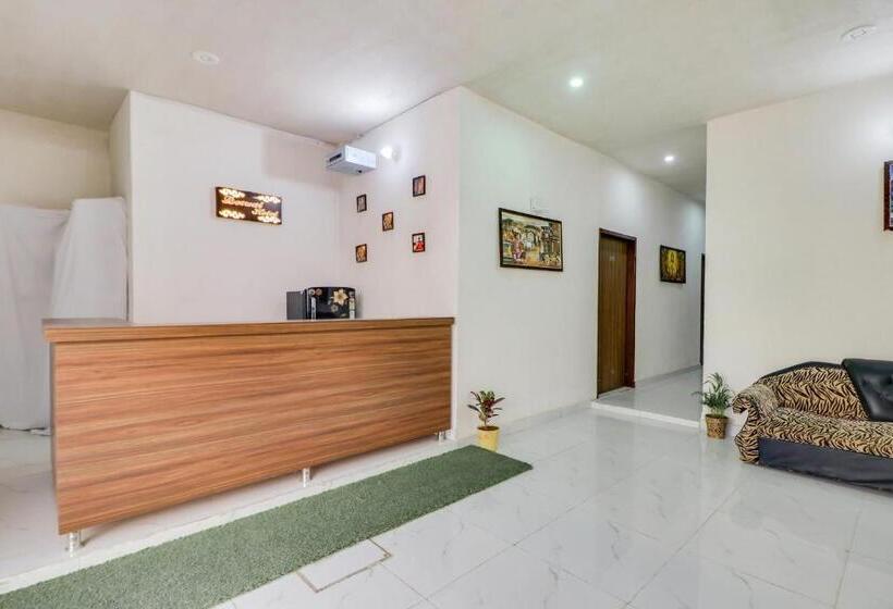 Отель Oyo 78481 Deshwal