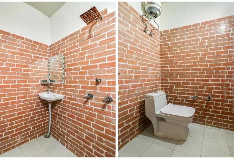 Отель Oyo 78481 Deshwal