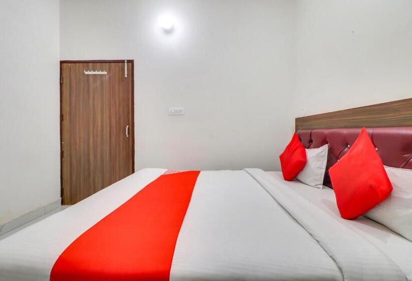 Отель Oyo 78481 Deshwal