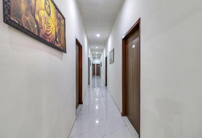 Отель Oyo 78481 Deshwal