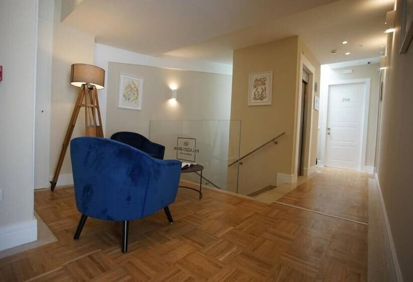 Pensió Palazzo Bibbi   Rooms To Live