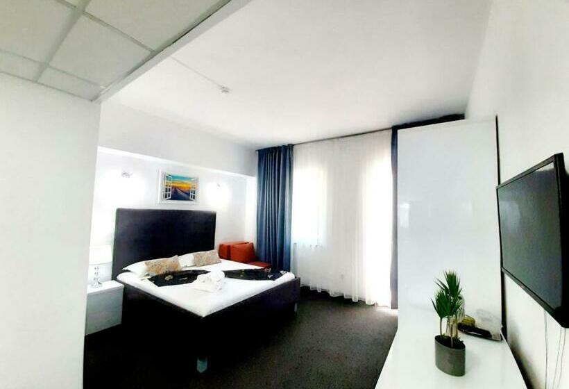 פנסיון Vila Roxy Pe Plaja Belona