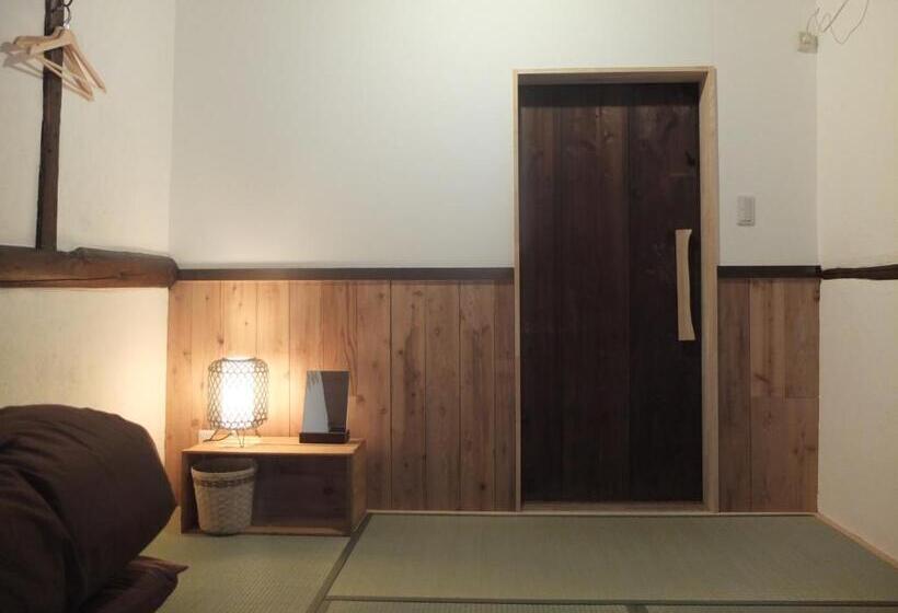 Pensão Yomogi Guesthouse