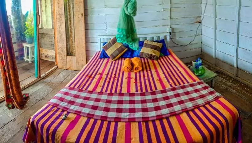 تختخواب و صبحانه Brother's Beach Home