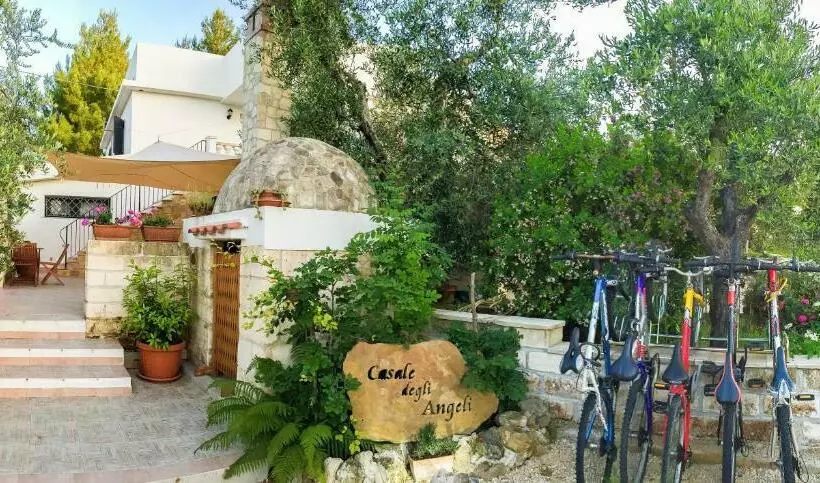 تختخواب و صبحانه Casale Degli Angeli