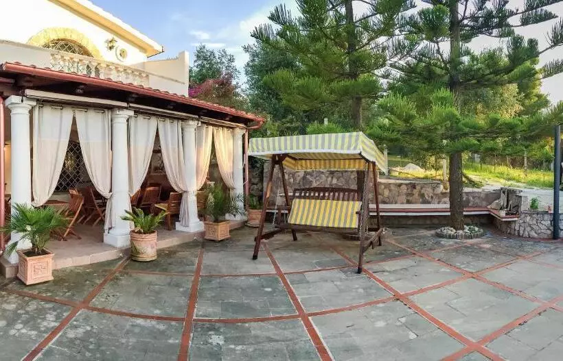 تختخواب و صبحانه Casale Degli Angeli