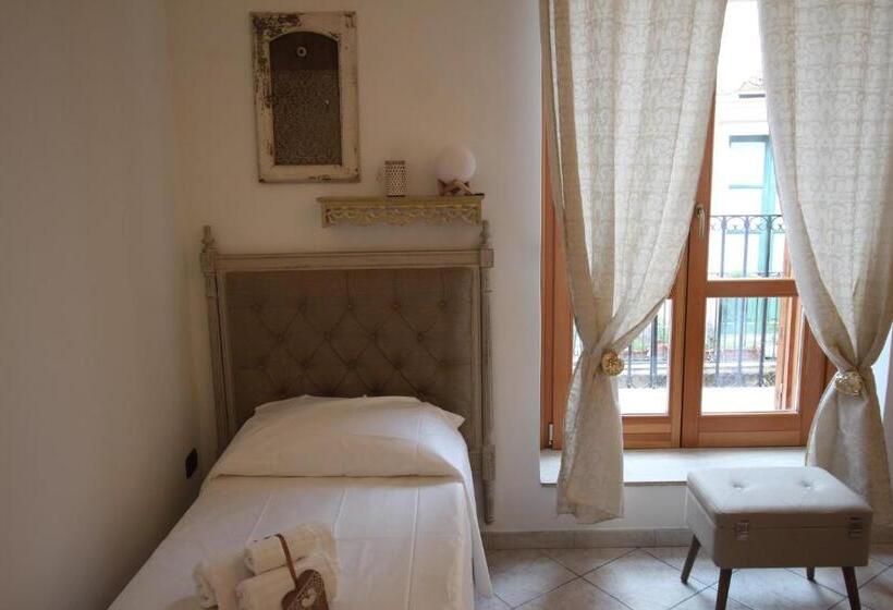 Noto Da Quassù Relax B&b