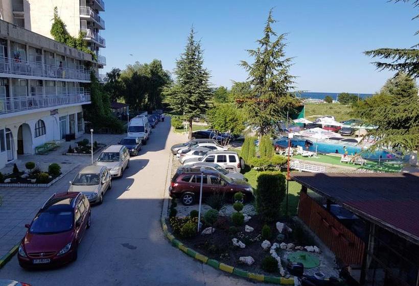 בית מלון כפרי Dsk