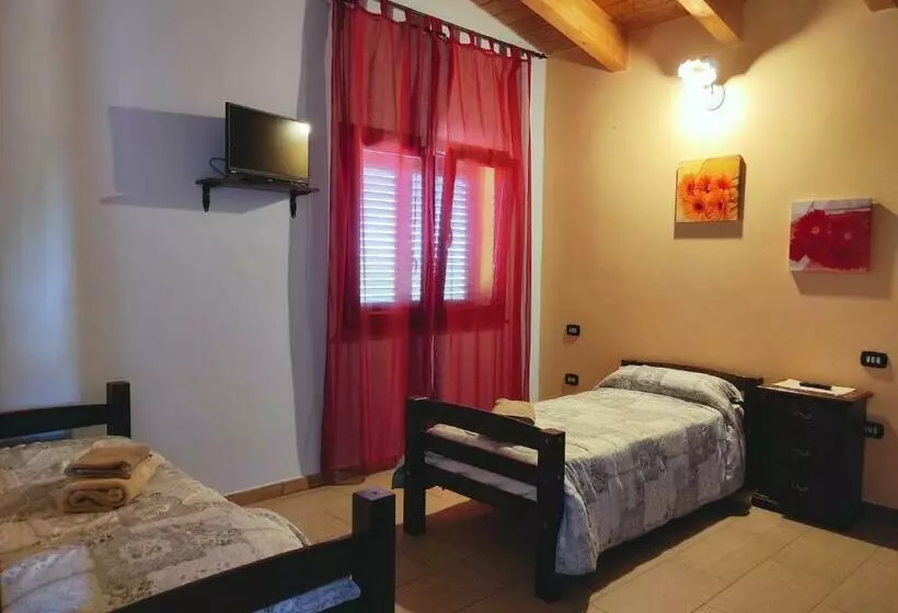 Hotelli Il Cardoncello