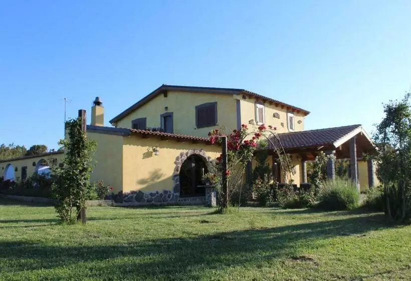 Hotelli Il Cardoncello