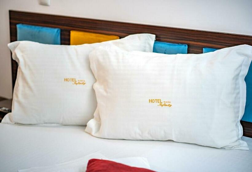 호텔 H Infinity Mamaia Nord