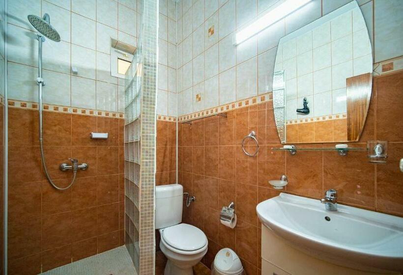 호텔 H Infinity Mamaia Nord