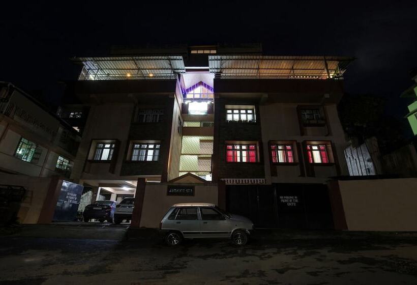 هتل Itsy By Treebo Shelter Inn