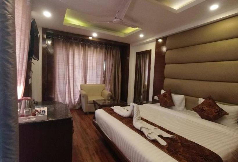 בית מלון כפרי La Casa By Aashna