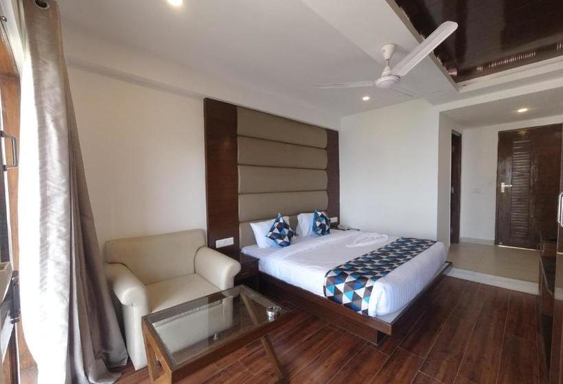 בית מלון כפרי La Casa By Aashna