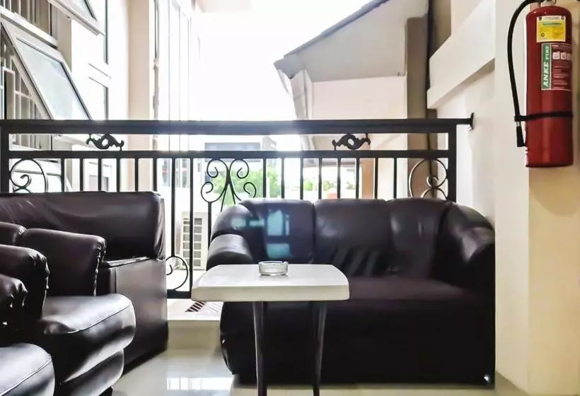 هتل Fazarel Residence Syariah