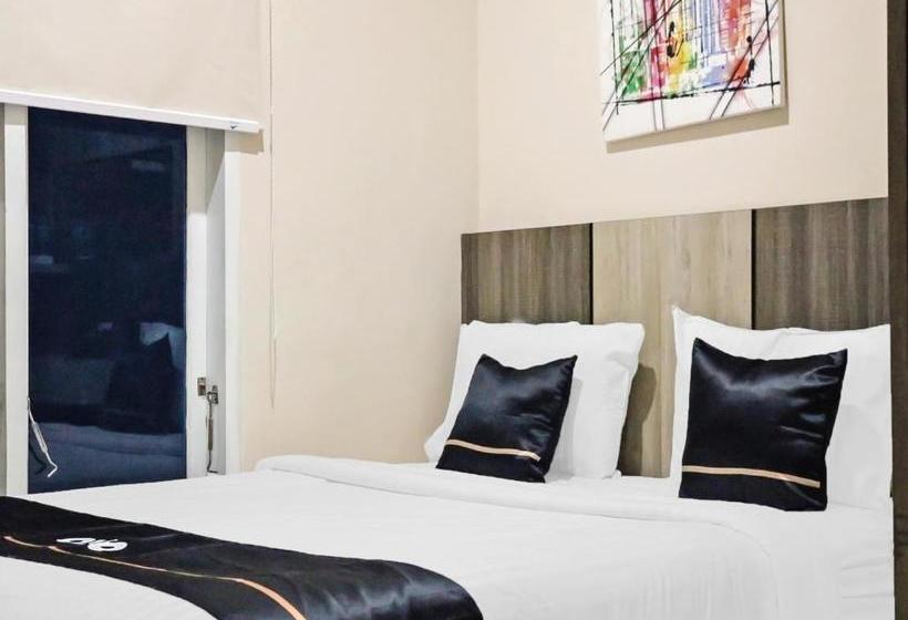 Отель Fazarel Residence Syariah