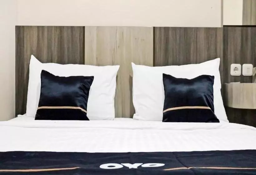 هتل Fazarel Residence Syariah