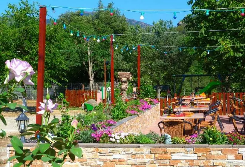 ホテル U Sortipiani