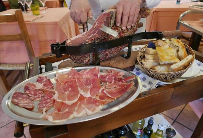 بنسيون Affittacamere B&b Trattoria Della Posta