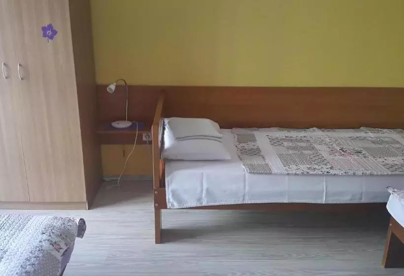 پانسیون Guest House Boska