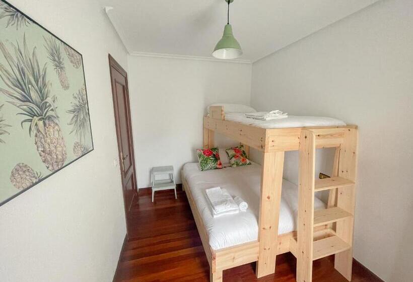 פנסיון Loredo Surf House