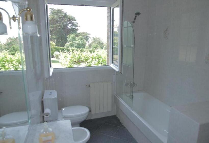 פנסיון Loredo Surf House