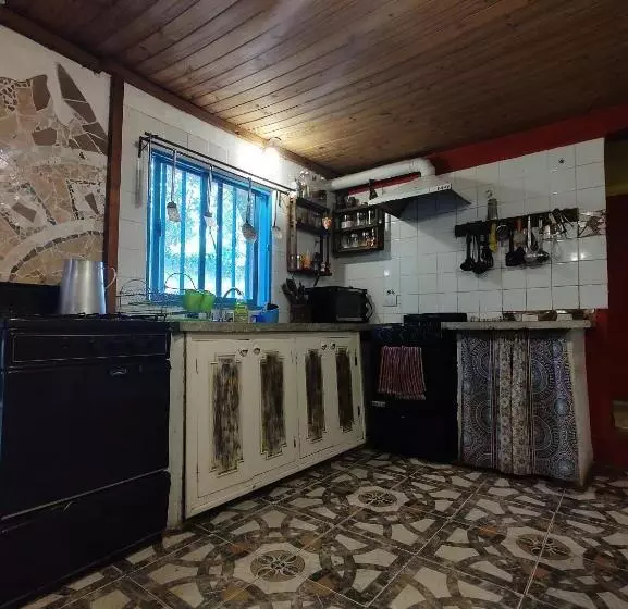 Majatalo Onda Verde Hostel