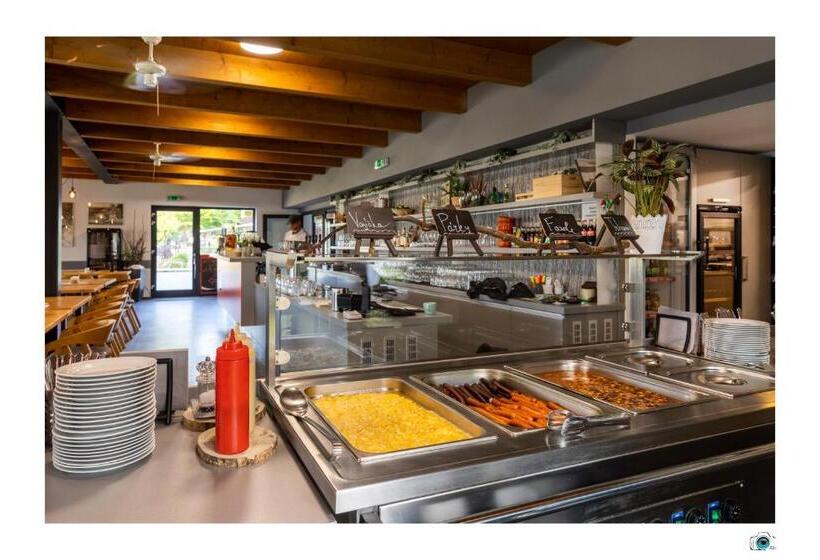 펜션 Penziony Gaudeo