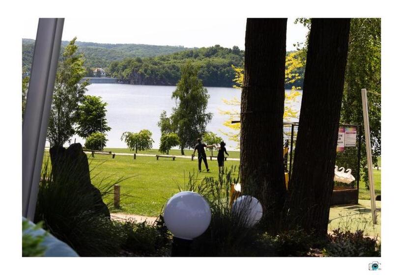 펜션 Penziony Gaudeo