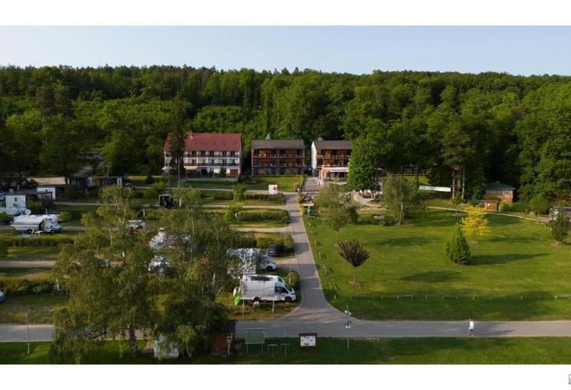 펜션 Penziony Gaudeo