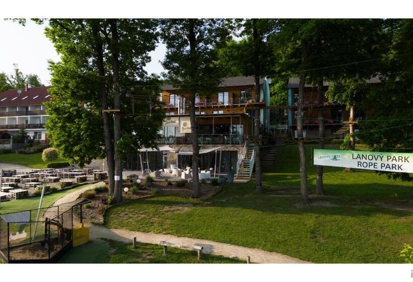 펜션 Penziony Gaudeo