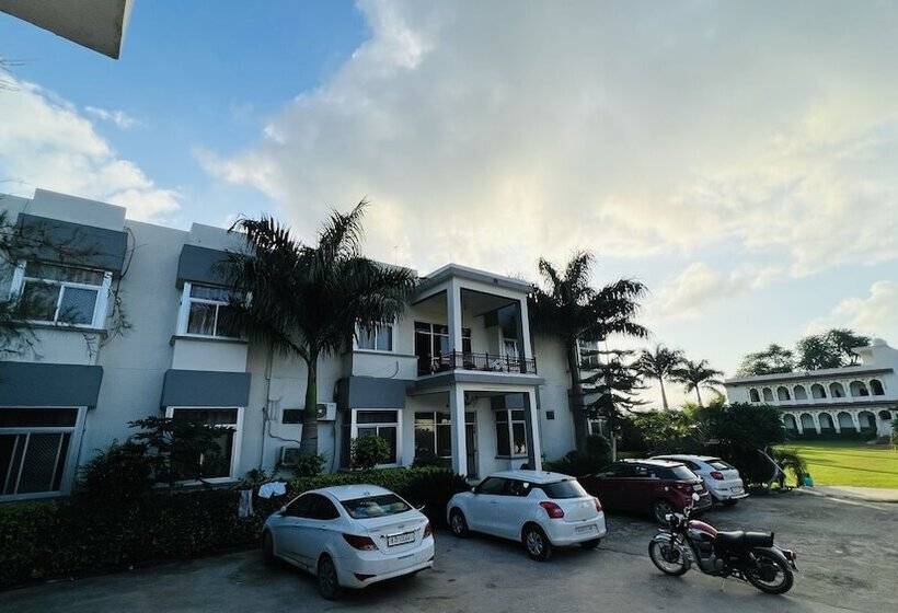 Pension (Hôtel basse catégorie) Pushkara Resort And Spa, Pushkar