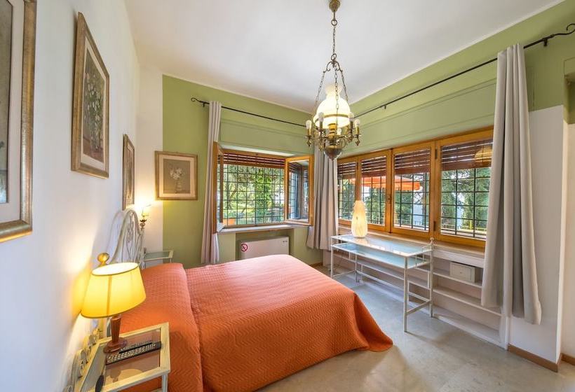 Nocleg ze śniadaniem Appartamenti Le Dimore Con Vista Lago