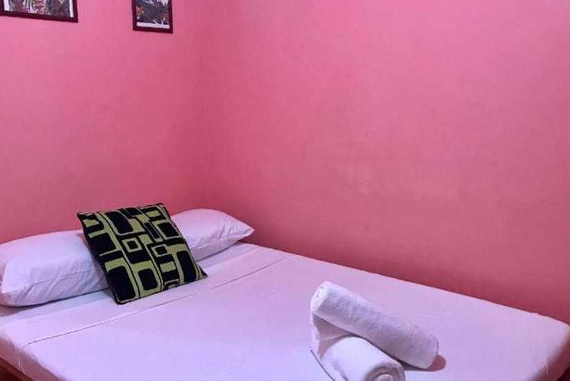 C Hostel Puerto Princesa