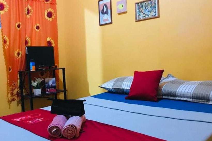 C Hostel Puerto Princesa