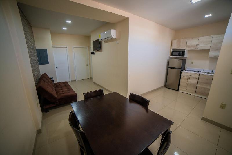 ホテル California Comfort And Suites