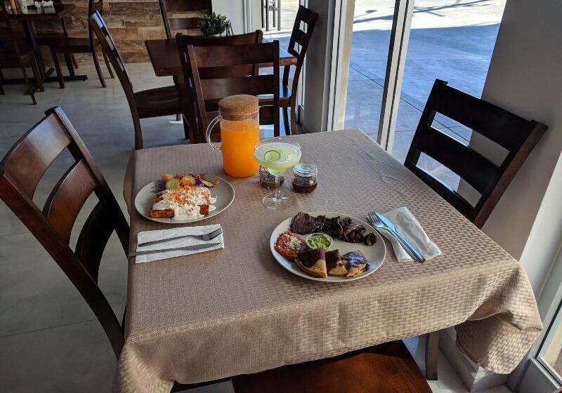 ホテル California Comfort And Suites