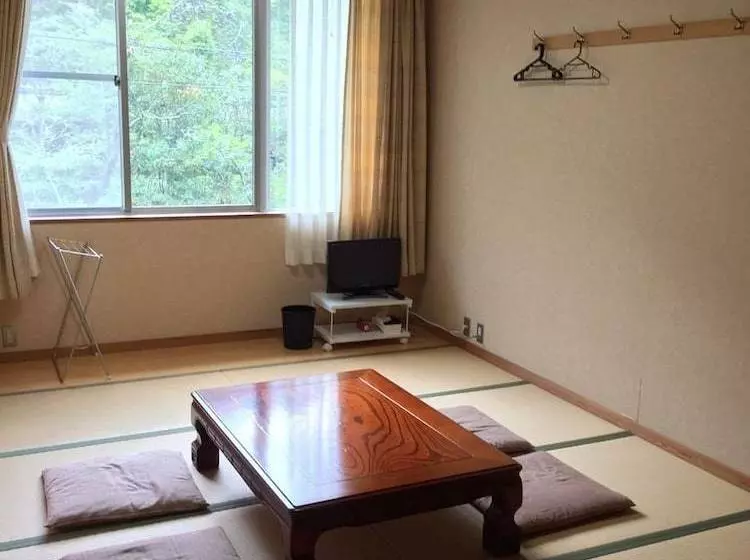 旅館 Yakuouji Onsensyukubou Yakushikaikan