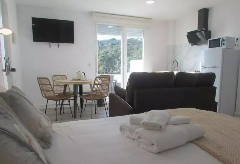 Hospedium Apartamentos Galitrips A Casa Da Reina