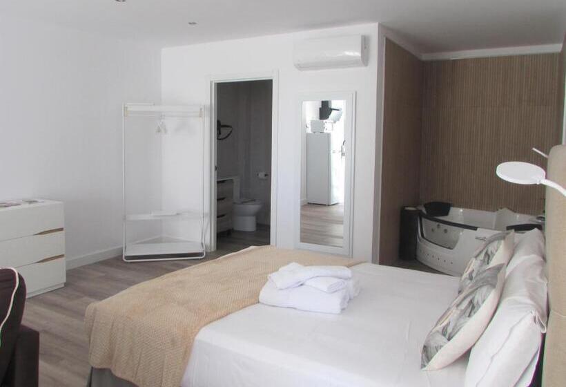 Hospedium Apartamentos Galitrips A Casa Da Reina