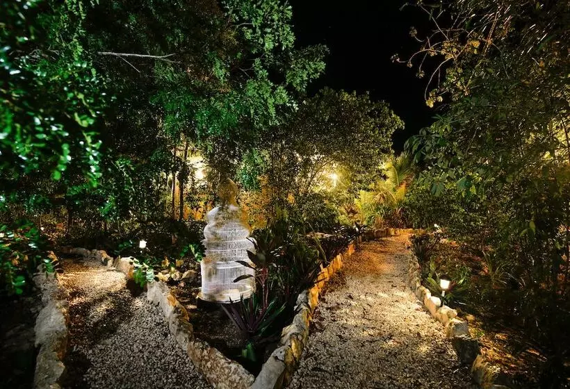 Retkeilymaja Aldea Joyah